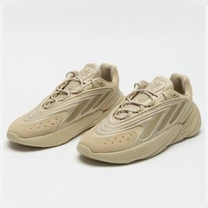 Adidas Originals Ozelia *NWT*